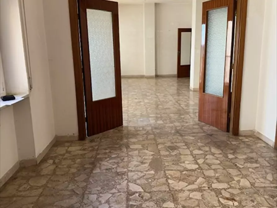 Immagine 9 di Appartamento in vendita  in via gaetani dell'aquila D'aragona  a Chieti