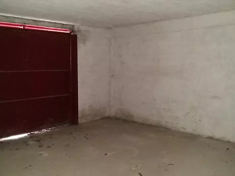 Immagine 13 di Appartamento in vendita  in Via Degli Eernici a Chieti