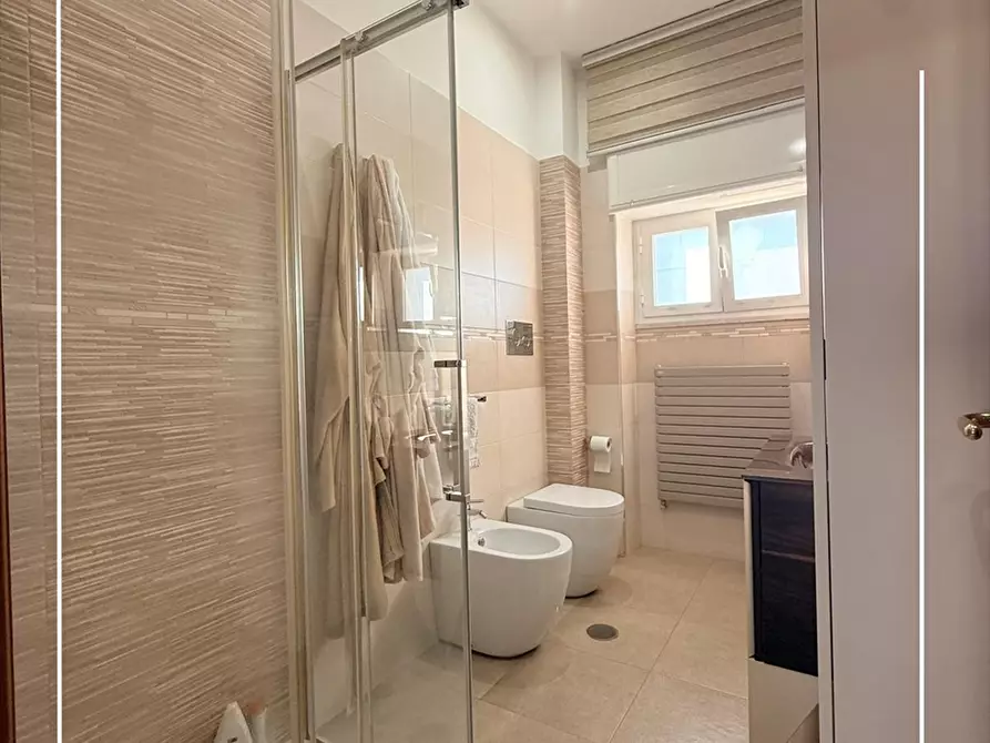 Immagine 13 di Appartamento in vendita  in VIA PASCOLI  a Taranto