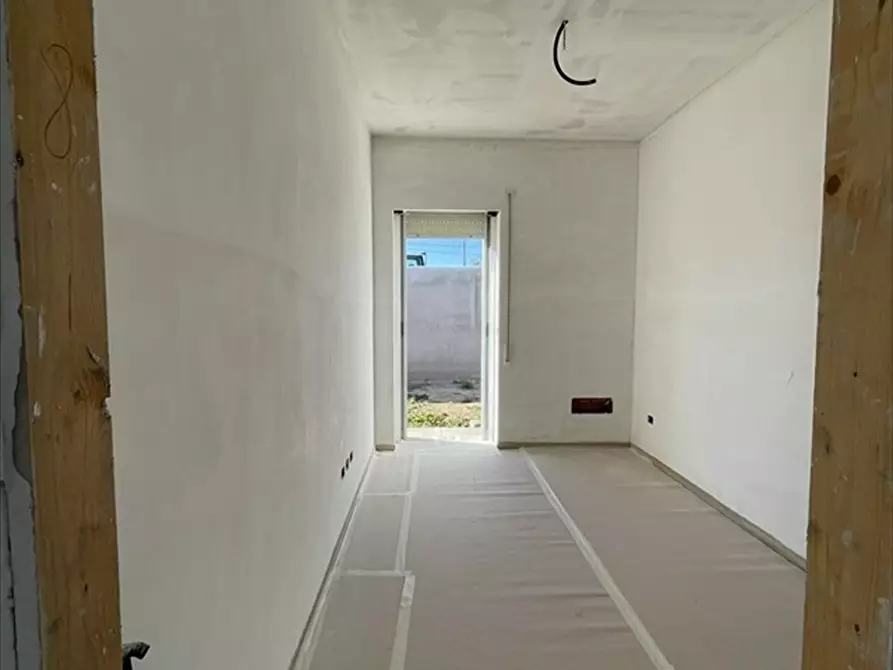 Immagine 23 di Villa in vendita  in Via del Miglioramento  a Anzio