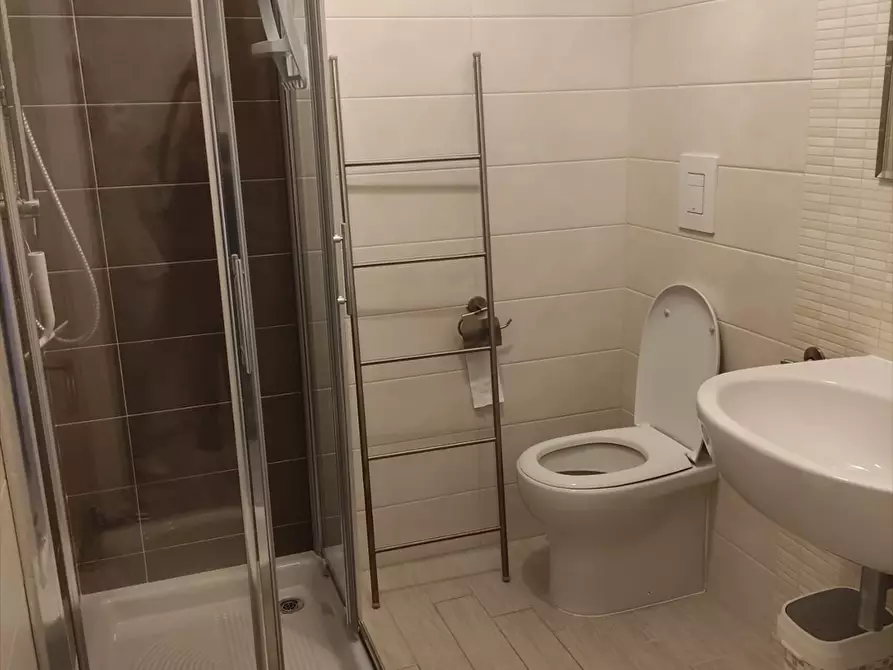 Immagine 19 di Appartamento in vendita  in via federico salomone 109 a Chieti