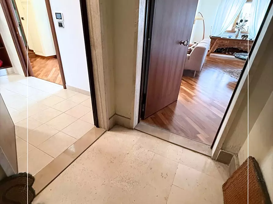 Immagine 9 di Appartamento in vendita  in VIA ETTORE D'AMORE 47 a Taranto