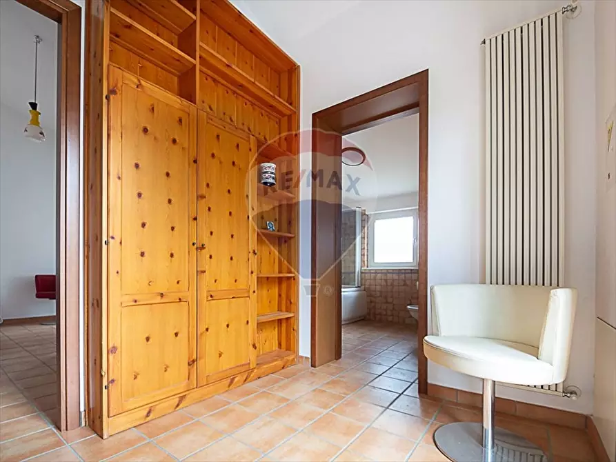 Immagine 7 di Villa in vendita  a Civitella Casanova