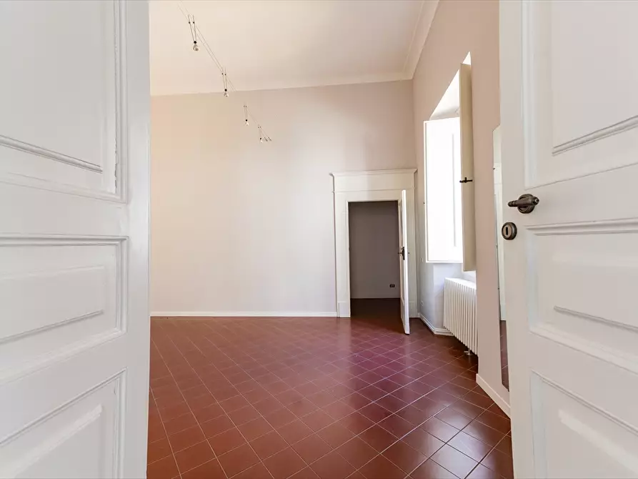 Immagine 26 di Ufficio in affitto  in Via Cesare De Lollis a Chieti