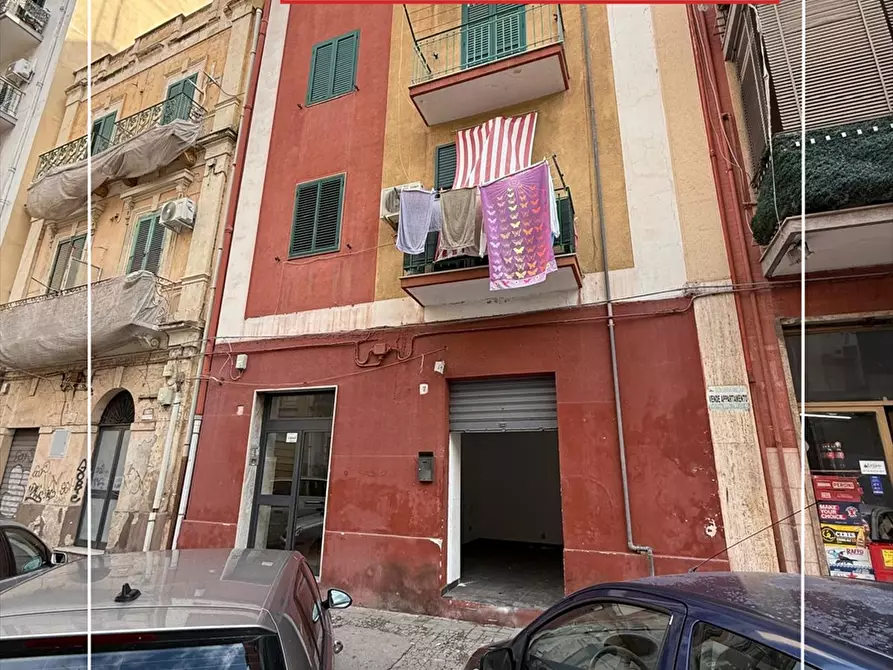 Immagine 1 di Deposito in vendita  in via nettuno 7 a Taranto