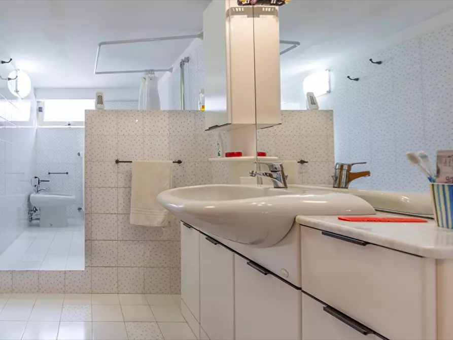 Immagine 14 di Villa in vendita  in C.da S. Cecilia,3 a Francavilla Al Mare