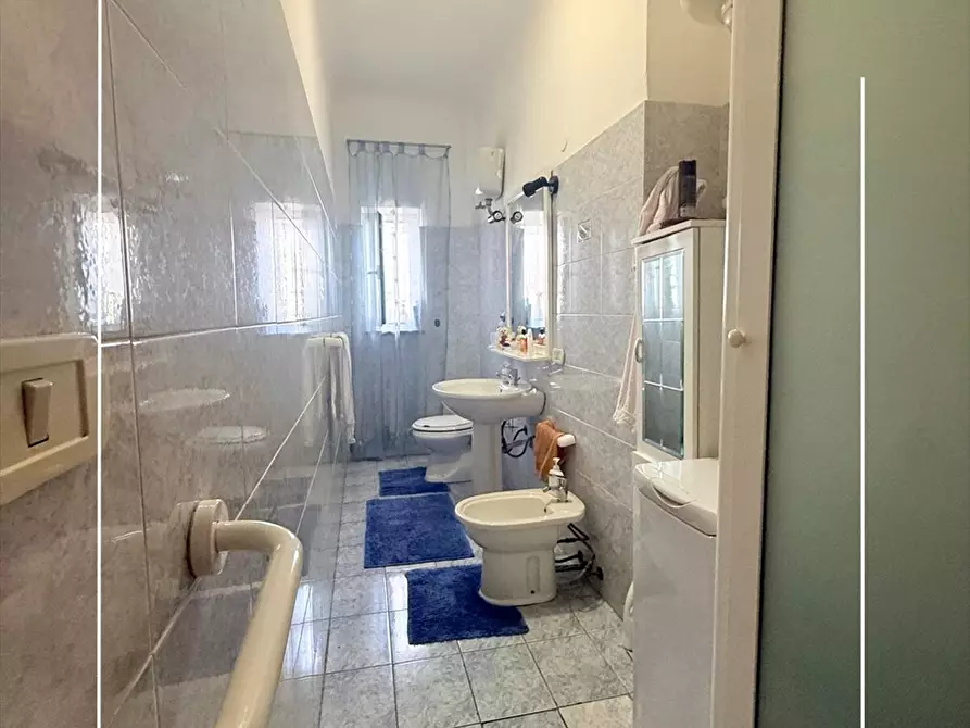 Immagine 15 di Appartamento in vendita  in via dante 243 a Taranto