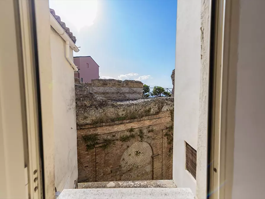 Immagine 25 di Appartamento in vendita  in VIA SELECCHY a Chieti