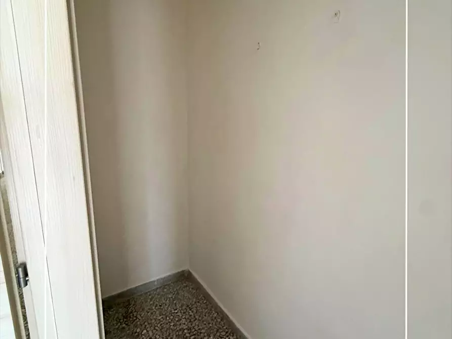 Immagine 14 di Appartamento in affitto  in via plateja 61 a Taranto