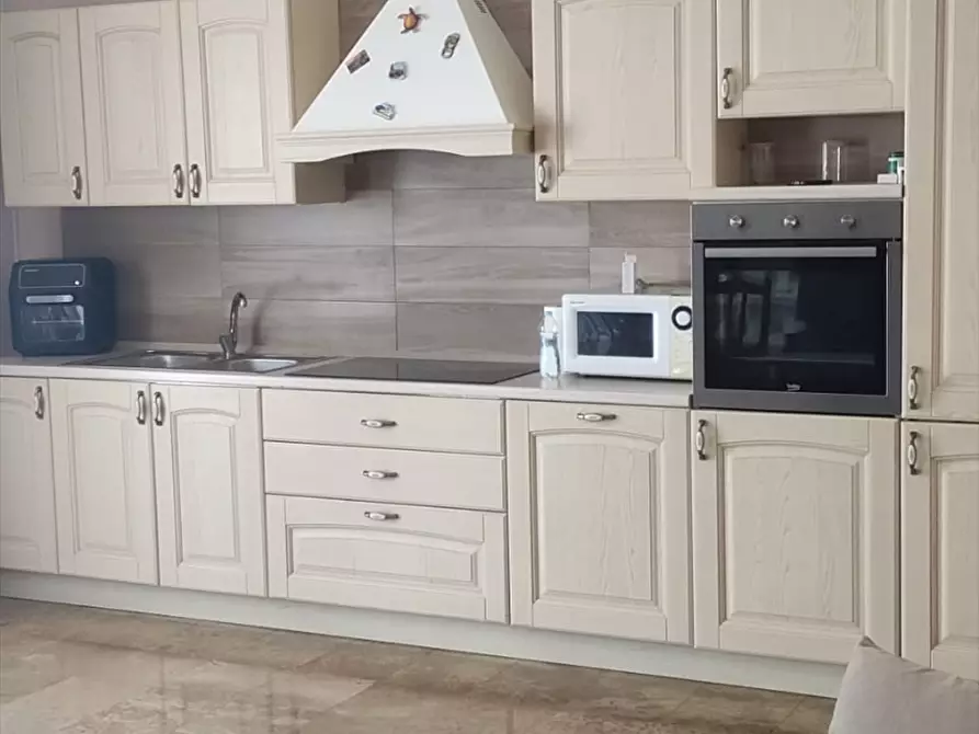 Immagine 15 di Appartamento in vendita  in VIALE DI PONENTE  a Cerignola