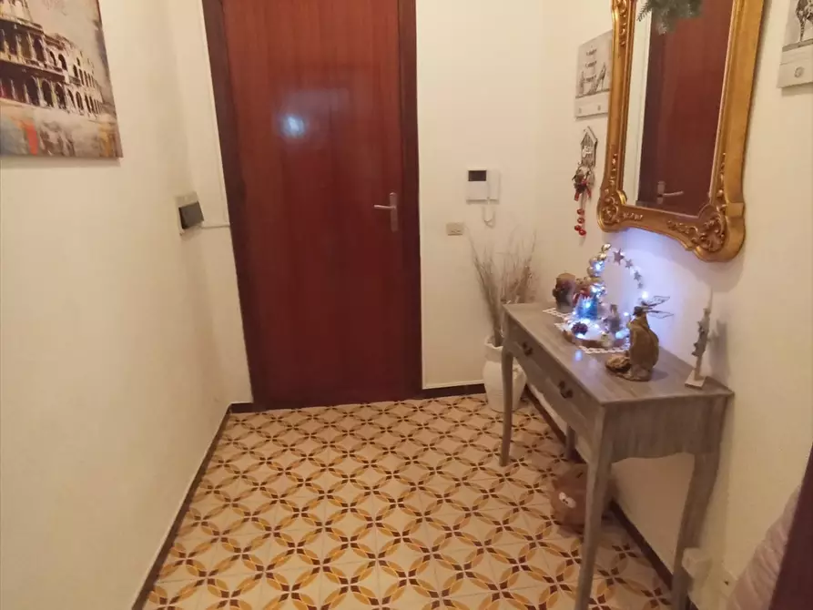 Immagine 11 di Appartamento in vendita  a Trapani