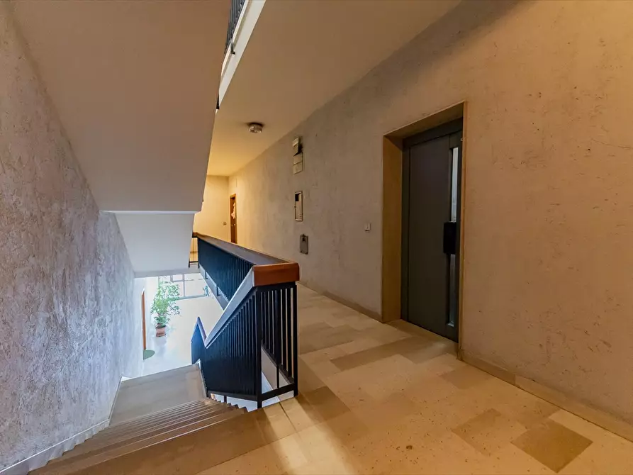 Immagine 27 di Appartamento in vendita  in Via Federico Salomone, 3 a Chieti