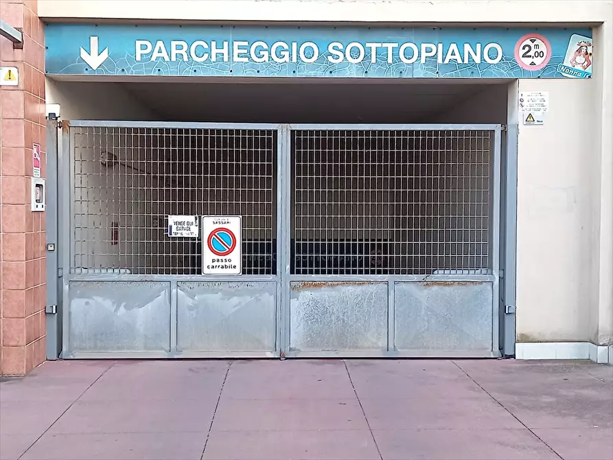 Immagine 4 di Garage in vendita  in Via Gennargentu n. SNC a Sassari