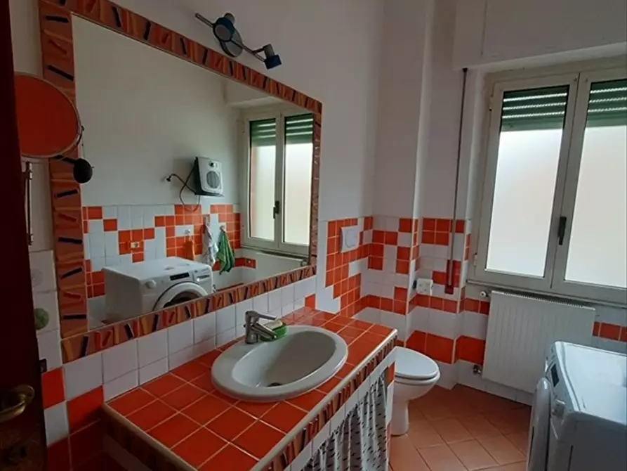 Immagine 17 di Appartamento in vendita  in Via Lombardia, 20 a Anzio