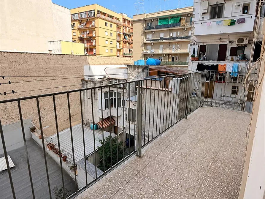 Immagine 16 di Appartamento in affitto  in via emilia59 a Taranto