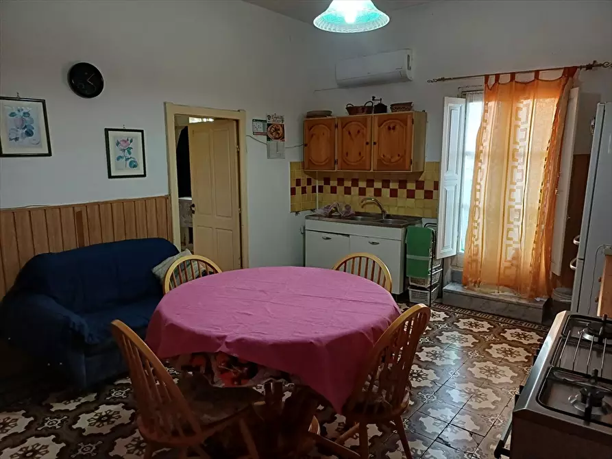 Immagine 15 di Appartamento in vendita  in Via Barisone n. 36 a Sorso