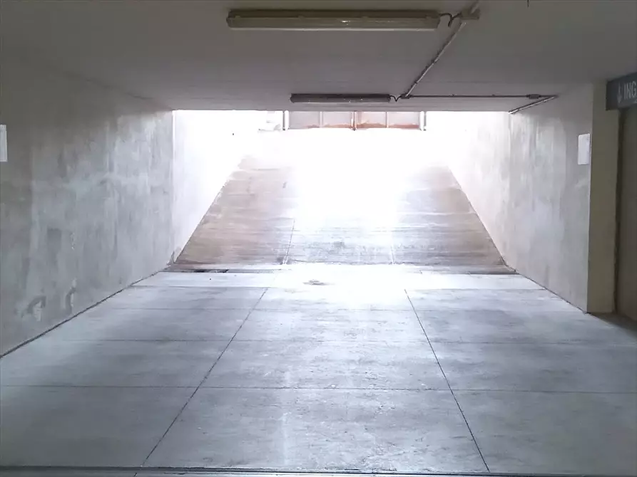 Immagine 8 di Garage in vendita  in Via Gennargentu n. SNC a Sassari
