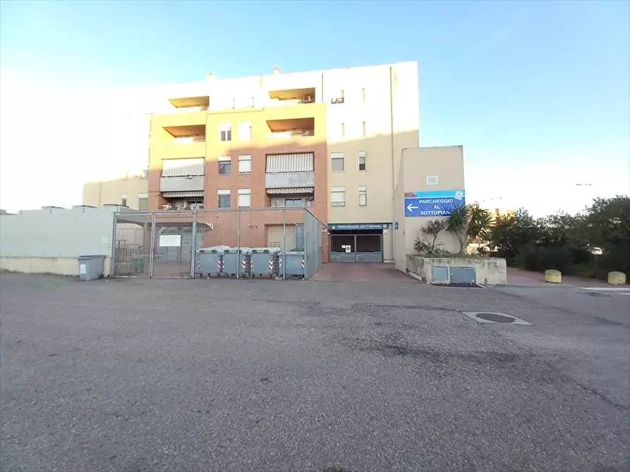 Immagine 1 di Garage in vendita  in Via Gennargentu n. SNC a Sassari