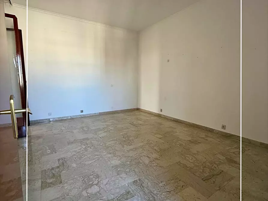 Immagine 20 di Appartamento in vendita  in via cavallotti 153 a Taranto