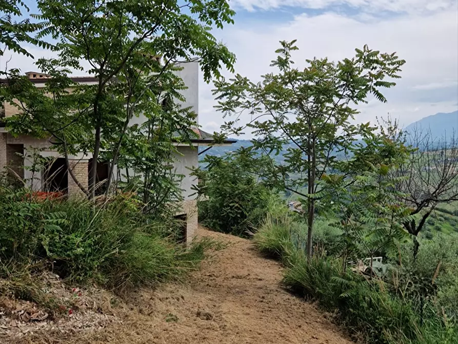 Immagine 8 di Villa in vendita  in Contrada Colle Marcone a Bucchianico