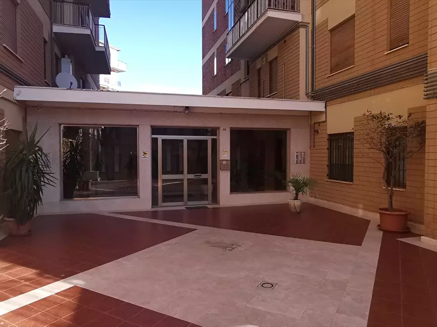 Immagine 4 di Appartamento in vendita  in Viale Europa a Chieti