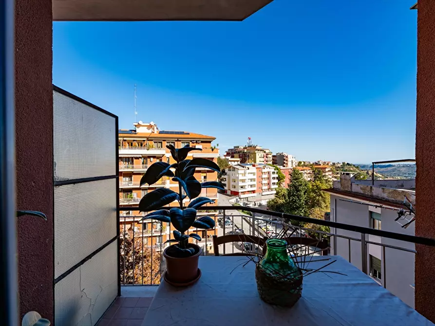 Immagine 26 di Appartamento in vendita  in Via Colazilli a Chieti