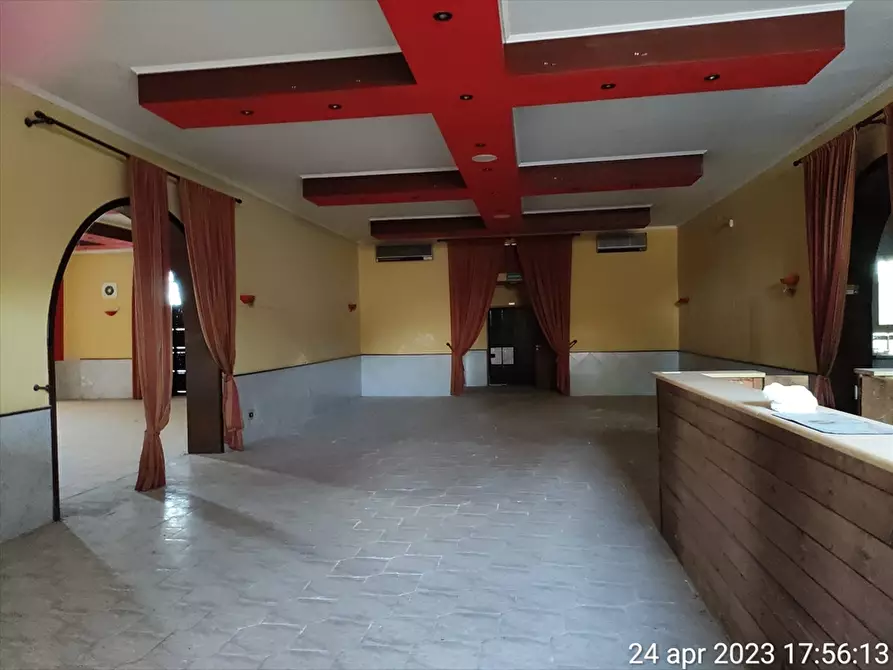 Immagine 12 di Locale commerciale in vendita  in Strada Provinciale  231 a Cerignola