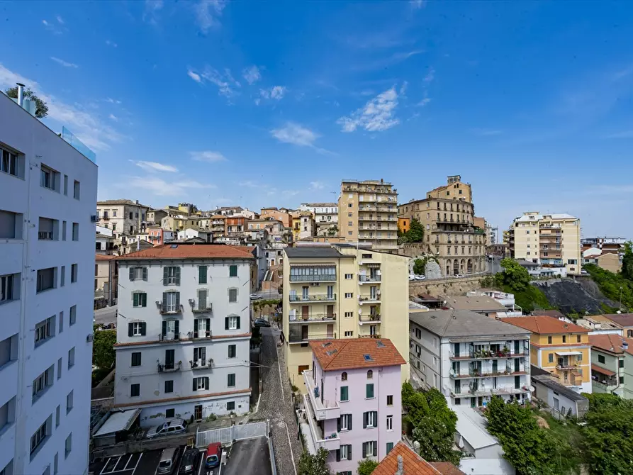 Immagine 27 di Appartamento in vendita  in Via Salomone a Chieti