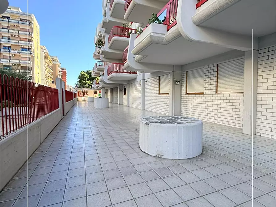 Immagine 5 di Ufficio in affitto  in viale virgilio 138 a Taranto