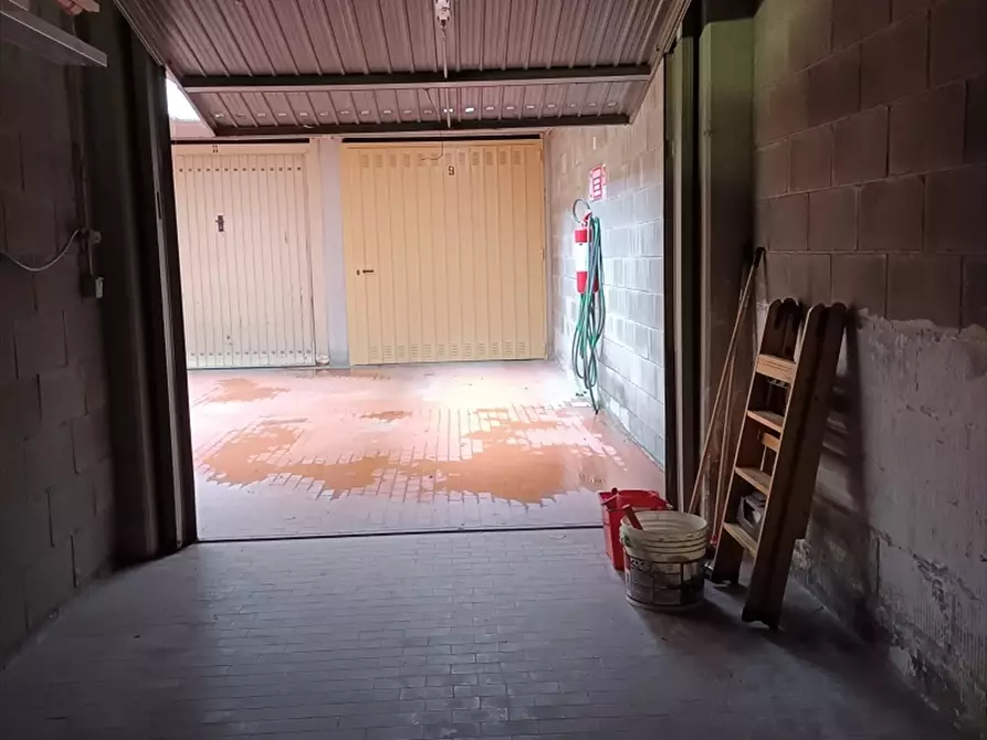 Immagine 3 di Box auto in affitto  a Milano