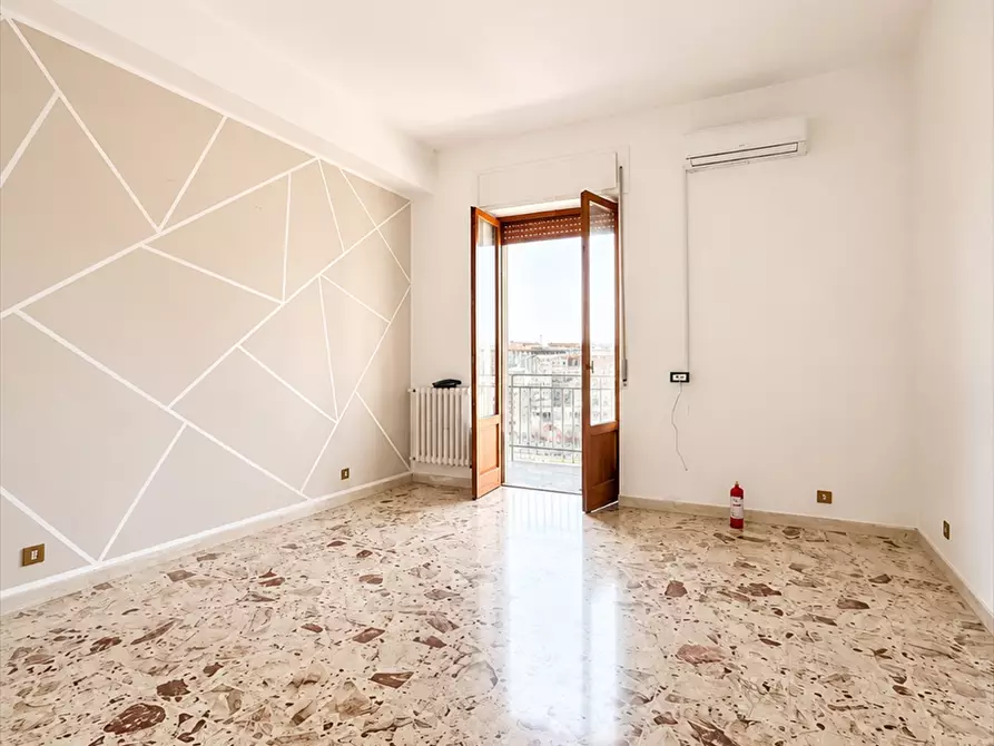 Immagine 10 di Appartamento in vendita  in via sibari 4 a Taranto