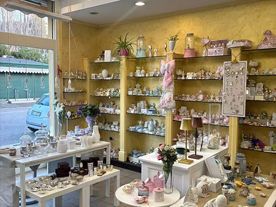 Immagine 3 di Attività commerciale in vendita  in Via Pescara a Chieti