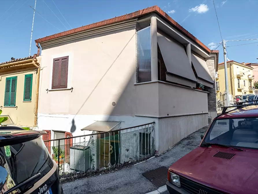 Immagine 24 di Appartamento in vendita  in via Santarelli n. 30 a Chieti