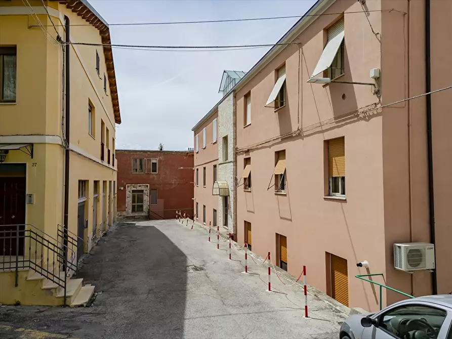 Immagine 1 di Appartamento in vendita  in Via Simone da Chieti  a Chieti