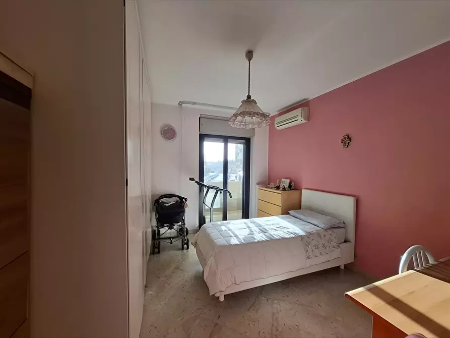 Immagine 12 di Appartamento in vendita  in Via Michele Mirenghi, 51 a Bari