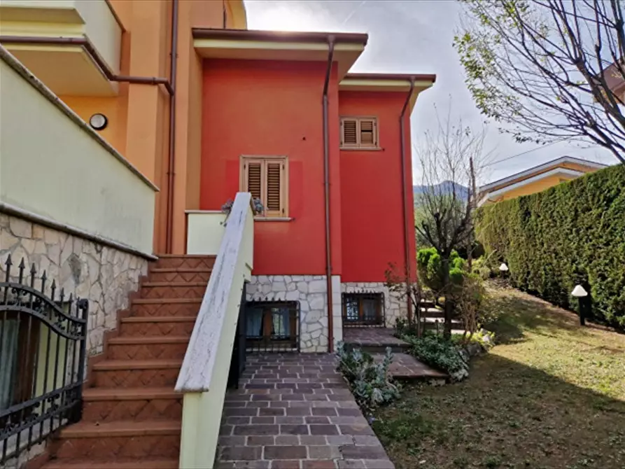Immagine 24 di Villa in vendita  in Contrada Santone a Isola Del Gran Sasso D'italia