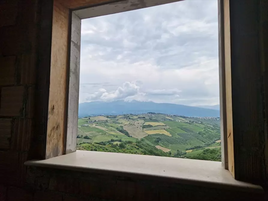 Immagine 23 di Villa in vendita  in Contrada Colle Marcone a Bucchianico