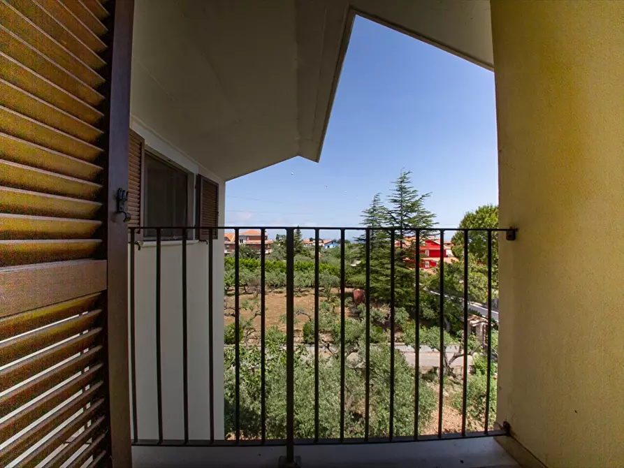 Immagine 23 di Villa in vendita  in via Torre 25 a Torrevecchia Teatina