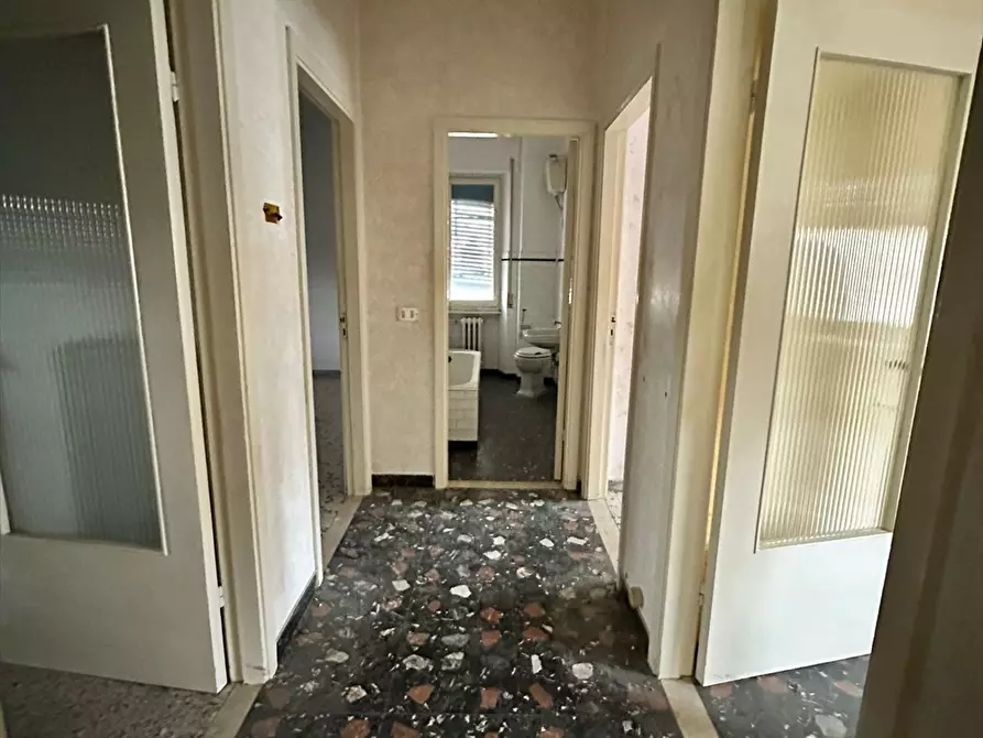 Immagine 9 di Appartamento in vendita  in Via Trieste Del Grosso n.84 a Chieti