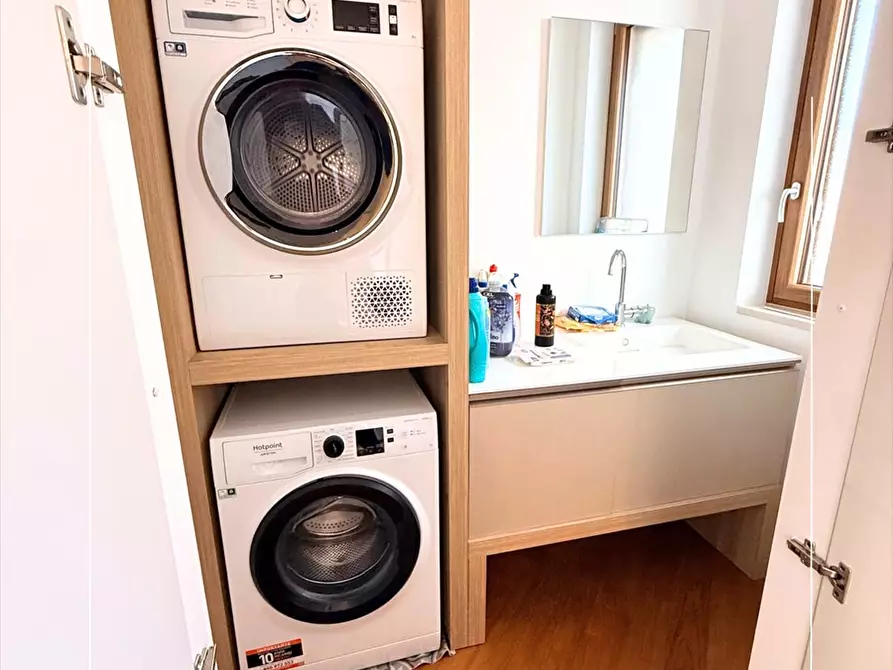 Immagine 9 di Appartamento in vendita  in via dante 236 a Taranto