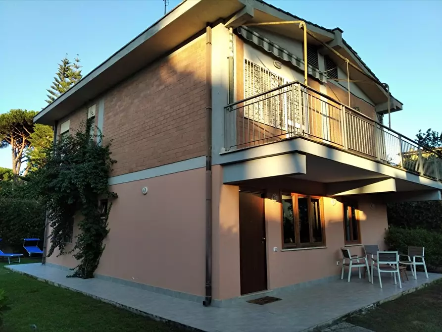 Immagine 29 di Casa indipendente in vendita  a Anzio