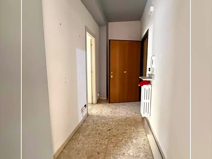 Immagine 4 di Appartamento in vendita  in via polesine 2 a Taranto