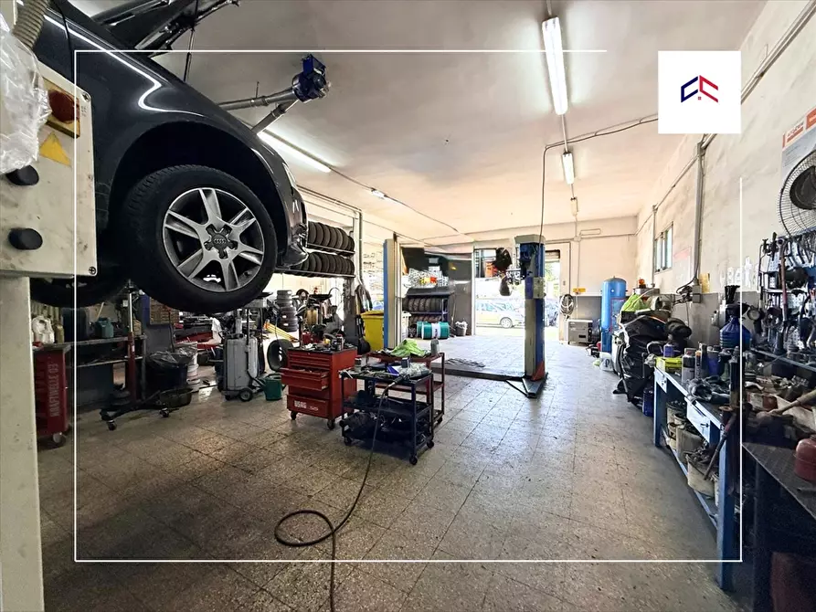 Immagine 8 di Laboratorio in affitto  in via bucaneve 20 a Taranto