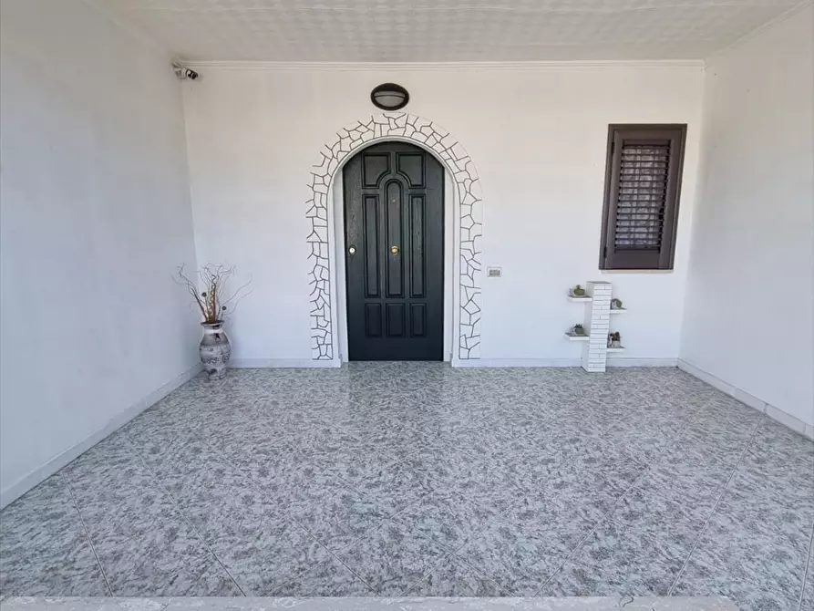 Immagine 3 di Villa in vendita  in Via degli olmi a Anzio