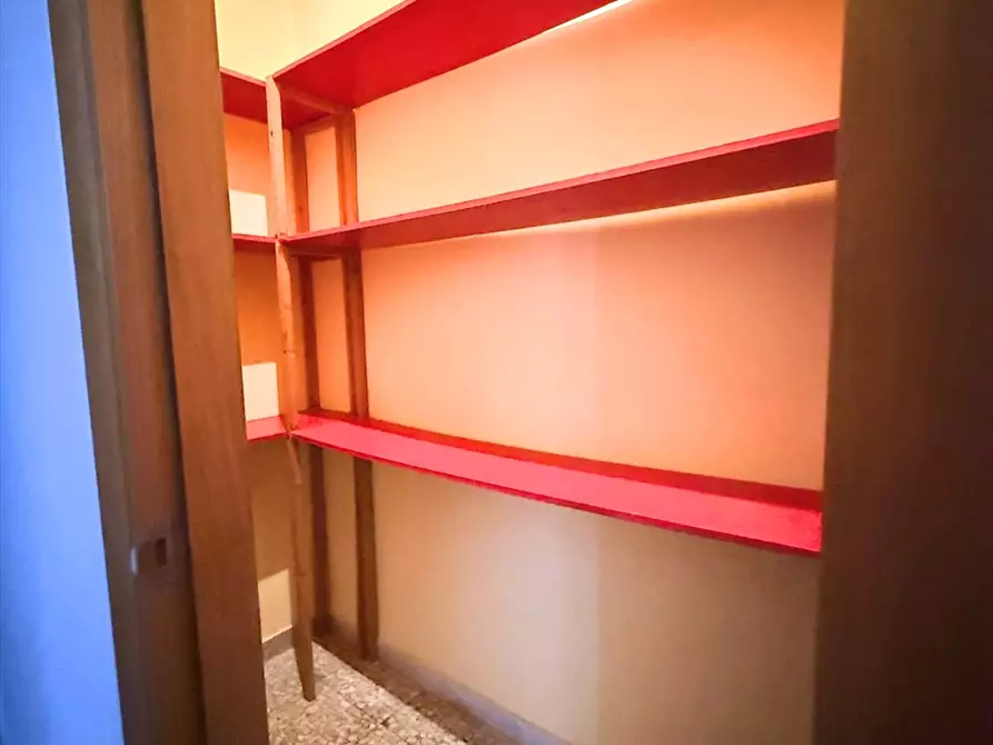 Immagine 8 di Appartamento in affitto  in via plateja 61 a Taranto