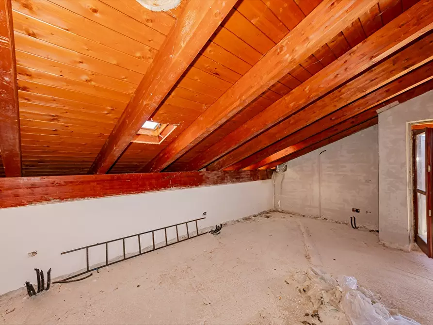 Immagine 27 di Appartamento in vendita  in Via Colle della Croce a Campo Di Giove