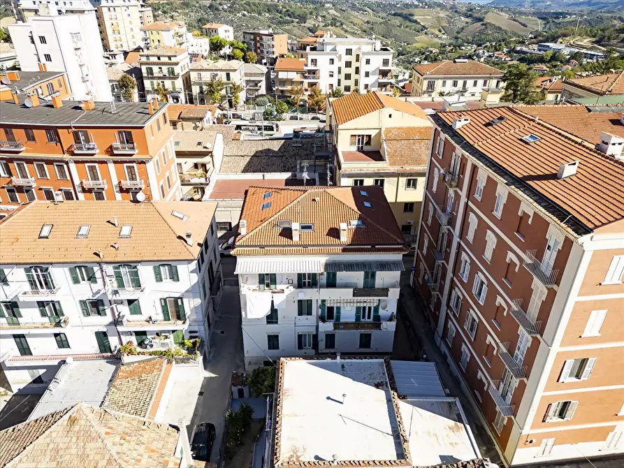 Immagine 12 di Appartamento in vendita  in Via D'Aragona a Chieti