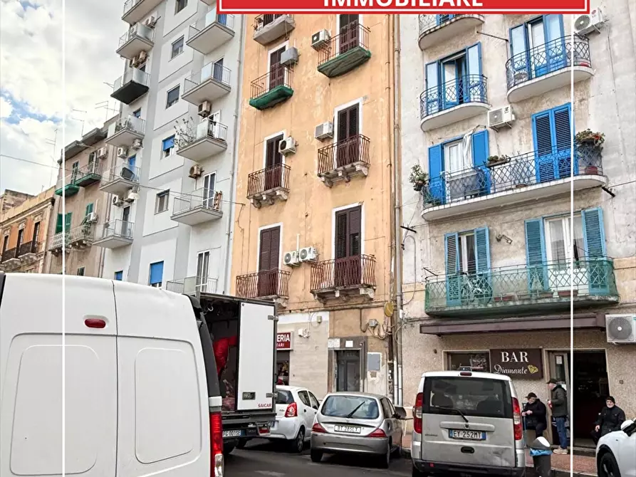 Immagine 1 di Appartamento in vendita  in via principe amedeo 304 a Taranto