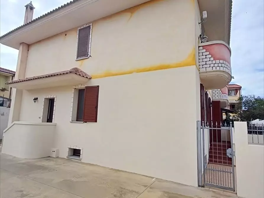 Immagine 4 di Appartamento in vendita  in Via Giuseppe Manno 53 a Usini