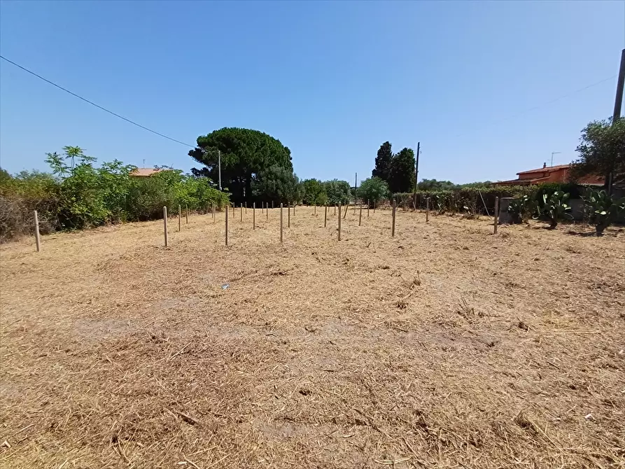 Immagine 17 di Garage in vendita  in  Sorso Badde Fustiggiu 